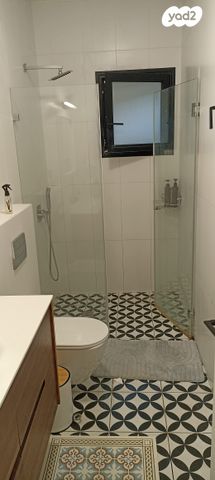 יחידת דיור, תבור 4, פרדסיה, פרדסיה