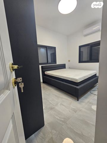 מורדי הגטאות 12