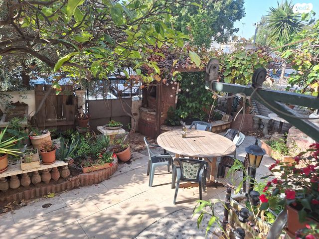 דירת גן, הקשת 7, קרית שלום, תל אביב יפו