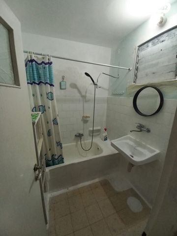 דירה, מעפילי אגוז 75, נווה חן, תל אביב יפו