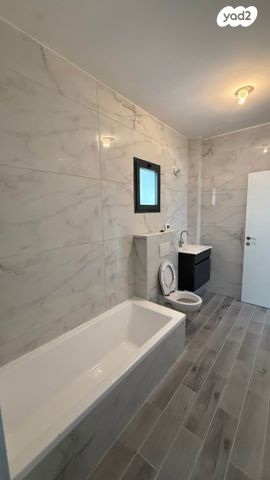 דירה, הרב פרץ ציוני 3, מרכז העיר, עפולה