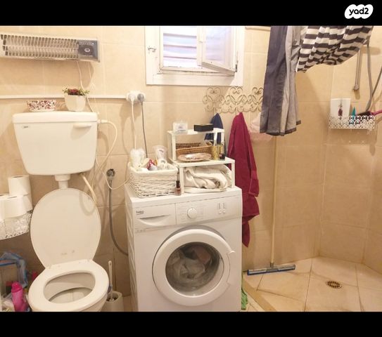 בית פרטי/ קוטג', ששת הימים 29, גיל עמל, הוד השרון