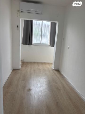 דו משפחתי, ישעיהו 3, רמת חן, רמת גן