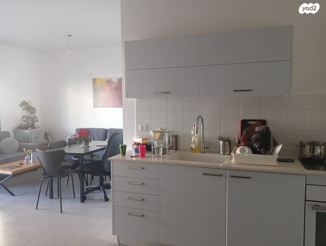 דירה, הרצל 201, ב' / צפון מערב העיר, רחובות