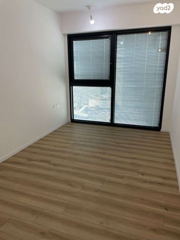 דירה, תוצרת הארץ 5, נחלת יצחק, תל אביב יפו