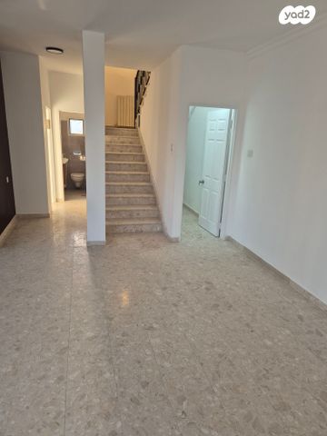 דו משפחתי, השלום 16, מבשרת ירושלים, מבשרת ציון