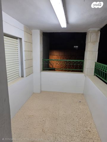 דירה, אבני החושן 14, אבני החושן, מעלה אדומים