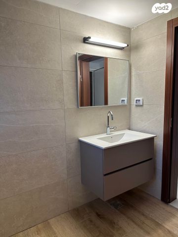 דירה, סמולנסקין 2, אחוזה, חיפה