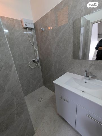 יחידת דיור, שדרות הצנחנים 2, נחל בקע, באר שבע