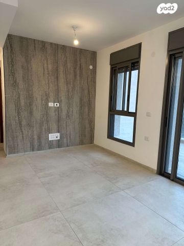 דירה, סמולנסקין 2, אחוזה, חיפה