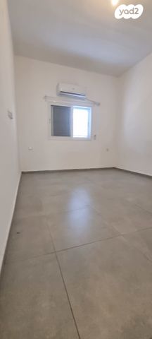 דירת גן, גוש עציון 24, יד אליהו, תל אביב יפו