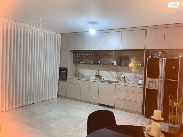 גג/ פנטהאוז, ברטנורא 1, שקמים ואגמים, אשקלון