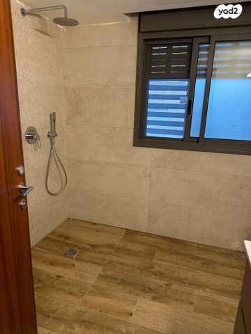 דירה, סמולנסקין 2, אחוזה, חיפה