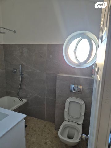 דו משפחתי, השלום 16, מבשרת ירושלים, מבשרת ציון