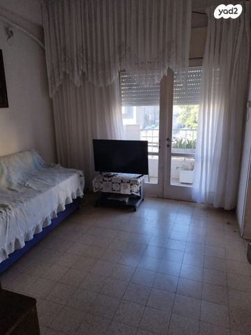 דירה, אברהם ענתבי 16, נווה שאנן, תל אביב יפו