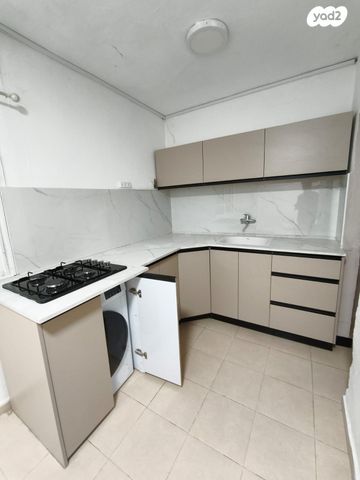 דירה, יצחק שיפר 3, שכונה ד', באר שבע