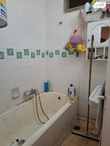 דירה, הנשיא 17, בית וקאנטרי, גיורא יוספטל, גבעת שמואל