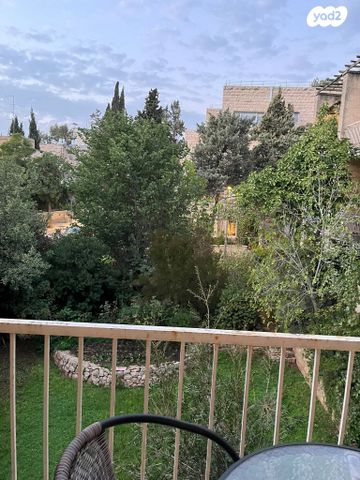 דירה, מנחם אוסישקין 16, רחביה, ירושלים