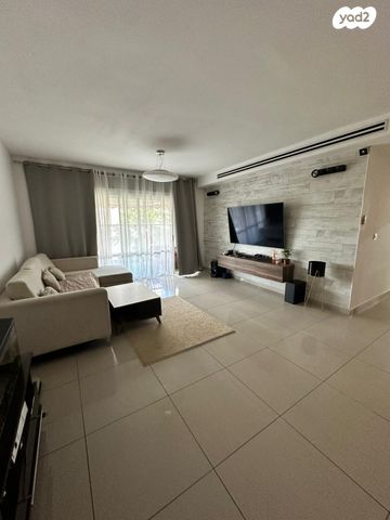 דירה, יורם ורון 5, אפרידר, אשקלון