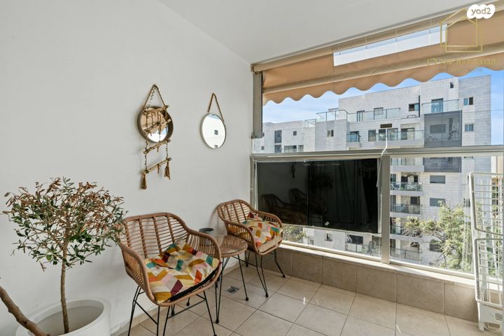 דירה, גבעת התחמושת 10, קרית שרת מערב, חולון