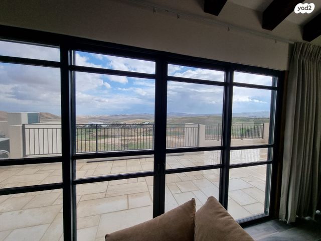 נוף בראשית 1