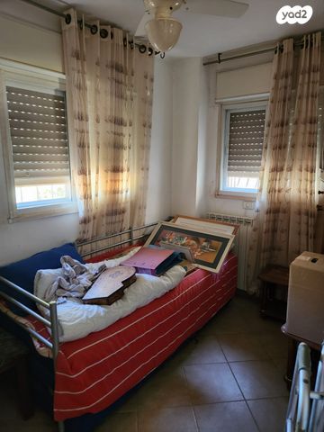 דירה, קדושי בבל 12, ארמון הנציב, תלפיות מזרח, ירושלים