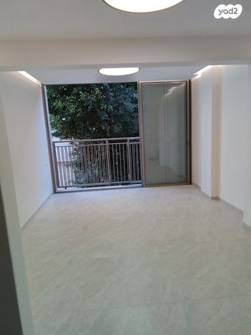 פנחס אפשטיין 3