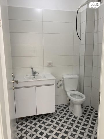 שדרות דוד המלך 60