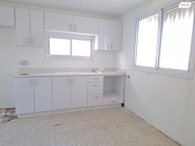 דירה, גיורא יוספטל 1, גיורא, רמלה