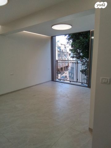 דירה, פנחס אפשטיין 3, הר שלום, בני ברק