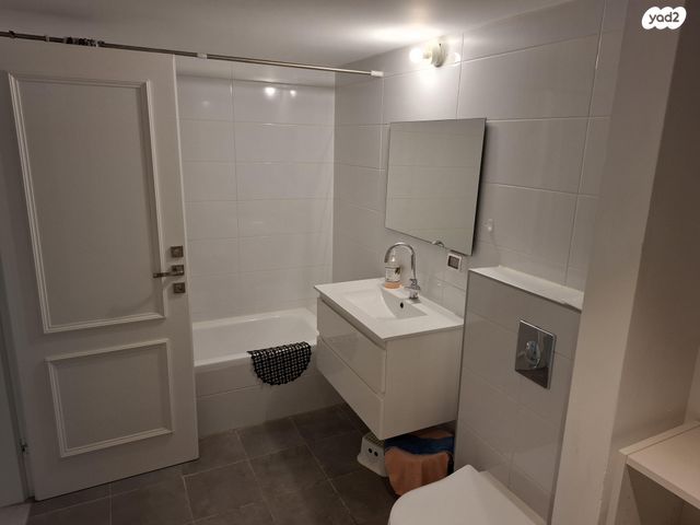 דירה, מלכת שבא 1, צפון מערב מרכז העיר, נתניה