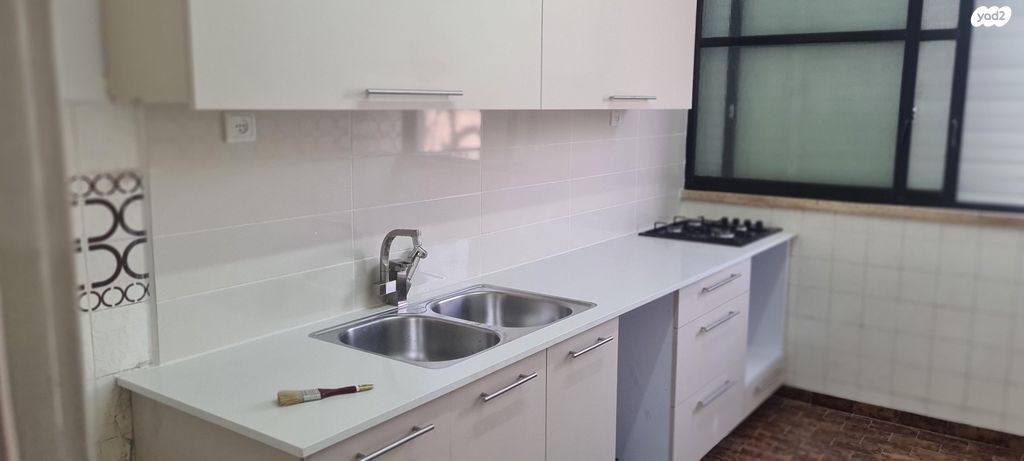 דירה, מוסטובוי 7, כפר גנים א, פתח תקווה