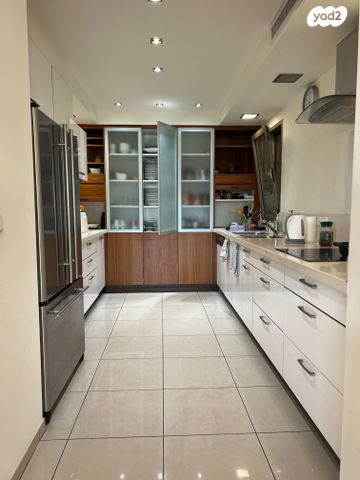 דירה, עינב 20, הרצליה הצעירה, הרצליה