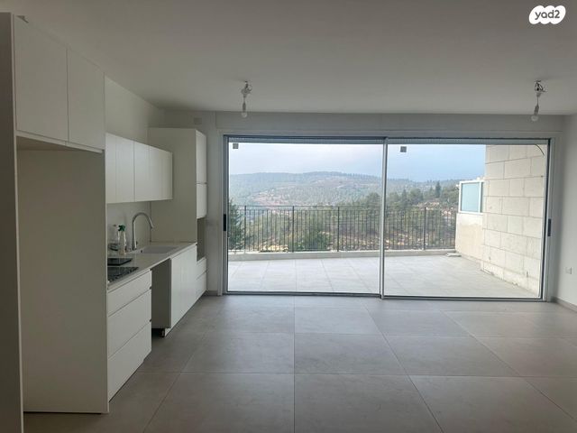 דירה, פלמ"ח 45, מעוז ציון ב', מבשרת ציון