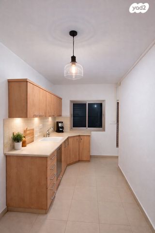 דירה, אחד העם 10, שאר העיר, בית שאן