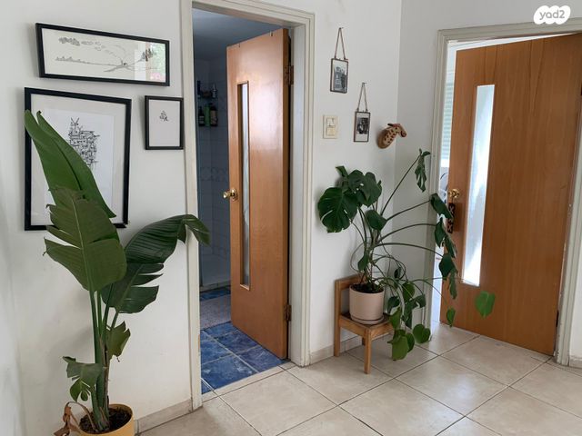 דירה, הכובשים 13, כרם התימנים, תל אביב יפו