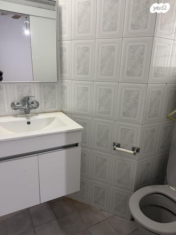 דירה, גבע 13, מרכז העיר דרום, נתניה