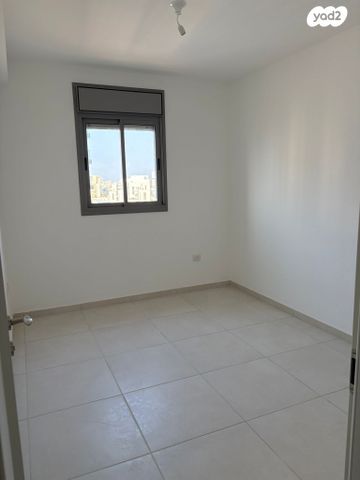 דירה, ברכה פולד 1, נרקיסים, ראשון לציון