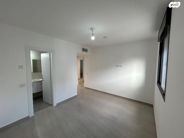 דירה, גולדה מאיר 34, פסגות אפק, ראש העין