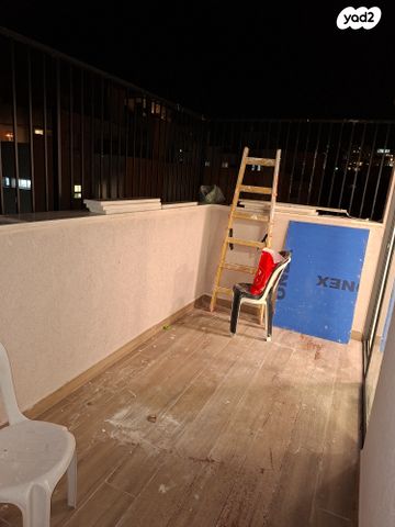 יחידת דיור, רחבת התור 1, אלעד, אלעד