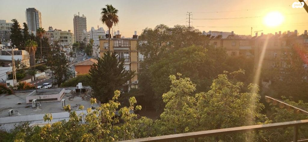 דירה, הנשיא 20, בית וקאנטרי, גיורא יוספטל, גבעת שמואל