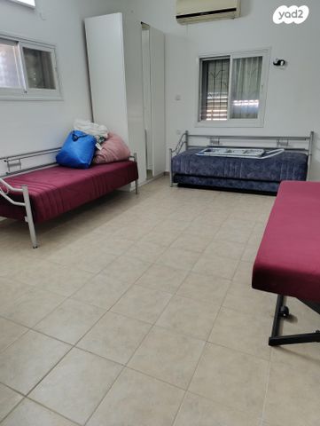 בית פרטי/ קוטג', הרצל 44, מרכז העיר, קרית אתא