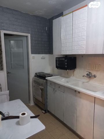 דירה, מעפילי אגוז 75, נווה חן, תל אביב יפו