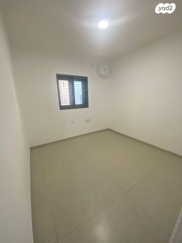 דירה, סמולנסקין 22, אחוזה, חיפה