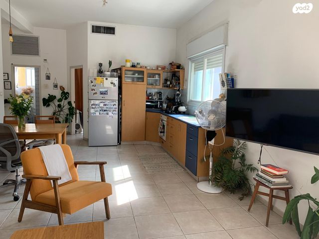 דירה, הכובשים 13, כרם התימנים, תל אביב יפו