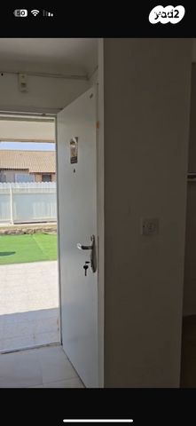 בית פרטי/ קוטג', מעיין 7, גבים, ערד