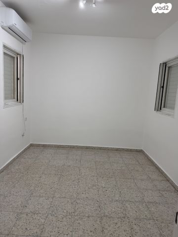 דירה, גבע 13, מרכז העיר דרום, נתניה