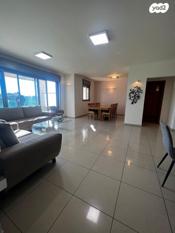 דירה, עינב 20, הרצליה הצעירה, הרצליה