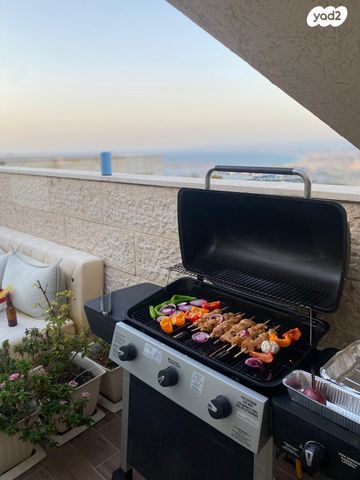 דירה, מצפה 11, נווה שאנן, חיפה