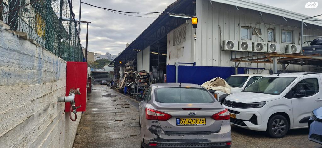 מבני תעשיה, אהוד קינמון 1, אזור תעשיה, בת ים